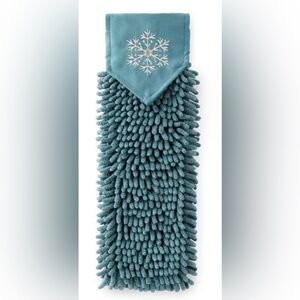 Norwex Limited Edition Chenille Hand Towel with Snowflake